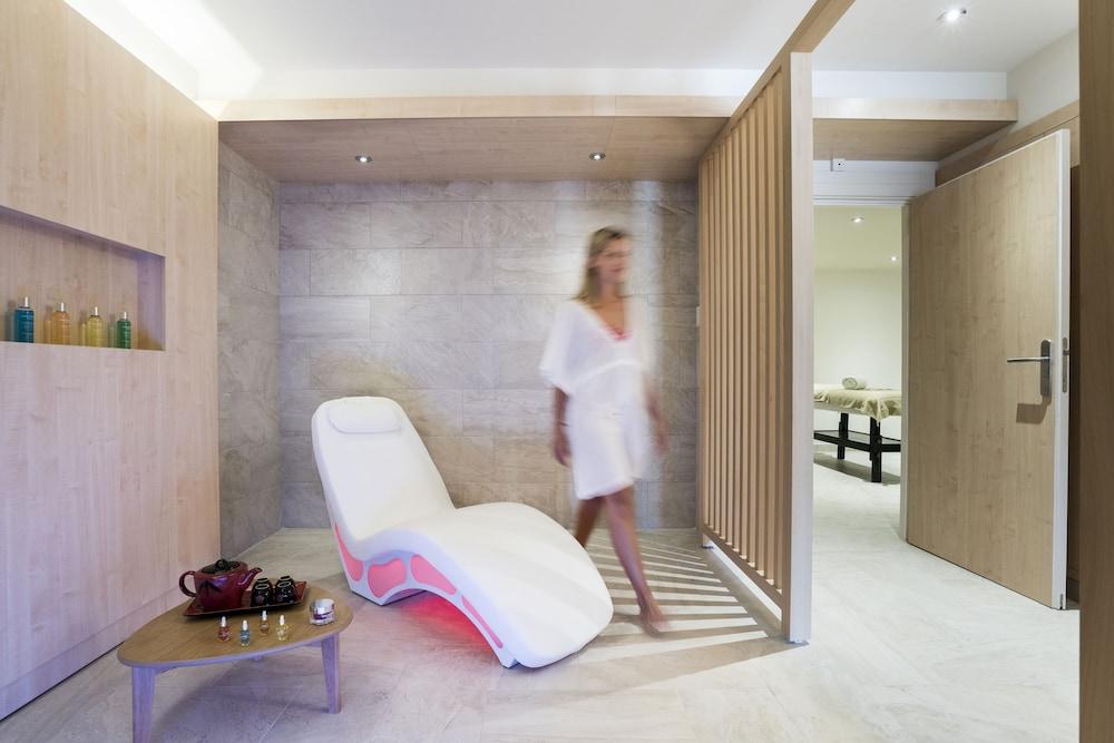 Hotel Helios & Spa - Ile Des Embiez 식스포즈레스플라지스 외부 사진