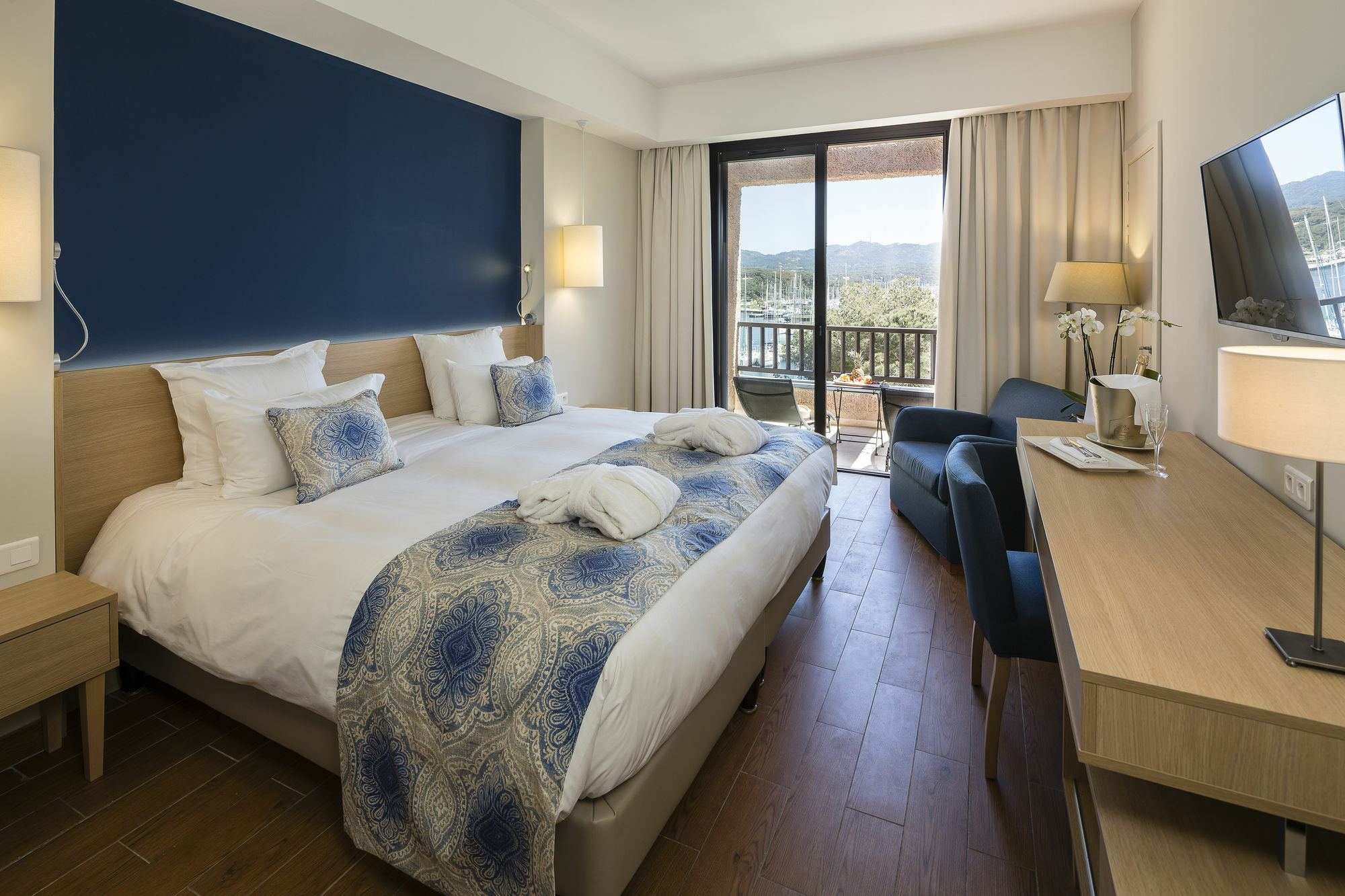 Hotel Helios & Spa - Ile Des Embiez 식스포즈레스플라지스 객실 사진